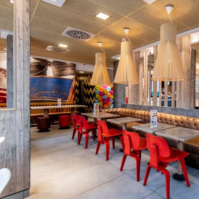 Restaurant "McDonald