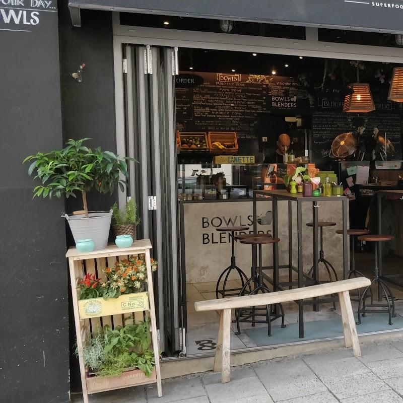 Restaurant "Bowls & Blenders" in München
