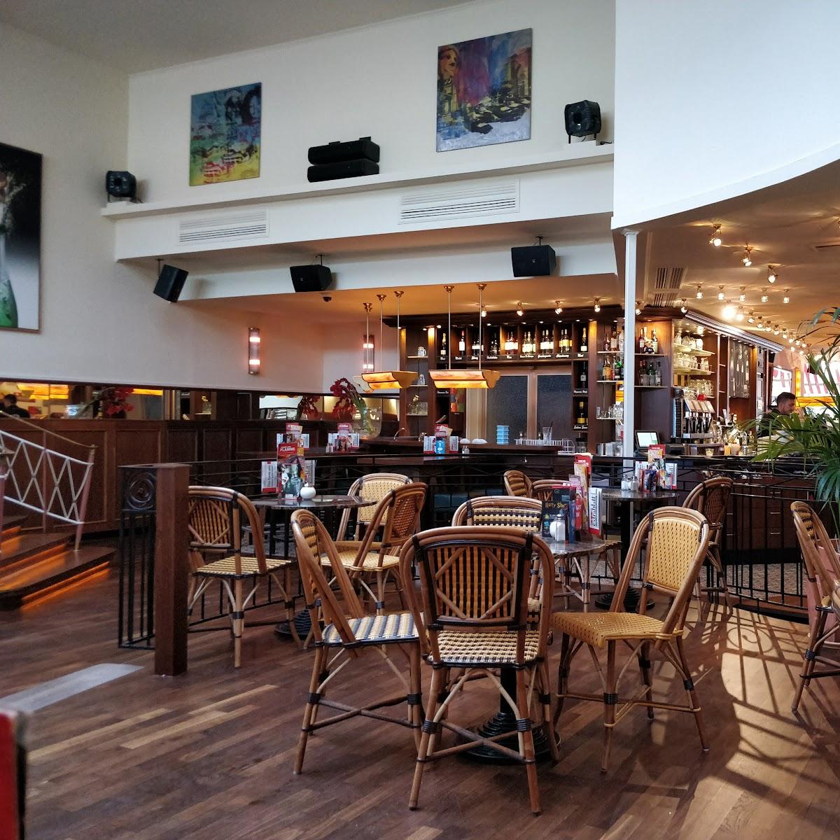 Restaurant "Cafe Extrablatt" in Düren