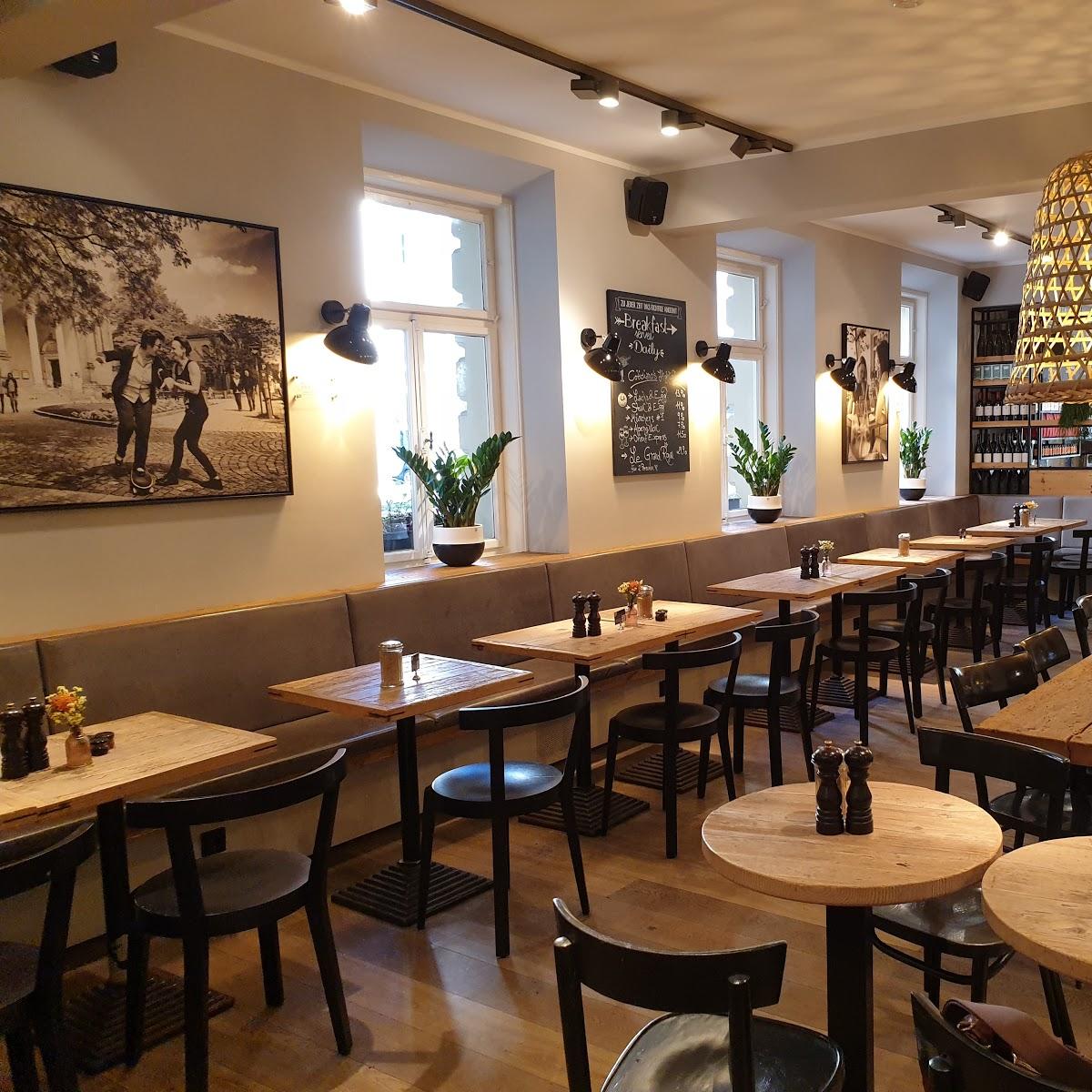 Restaurant "Cotidiano Schwabing -" in München