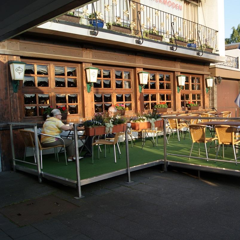 Restaurant "Blaue Grotte" in Düren