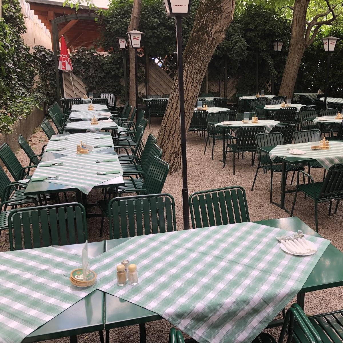 Restaurant "Gasthof Schosztarich" in Wien