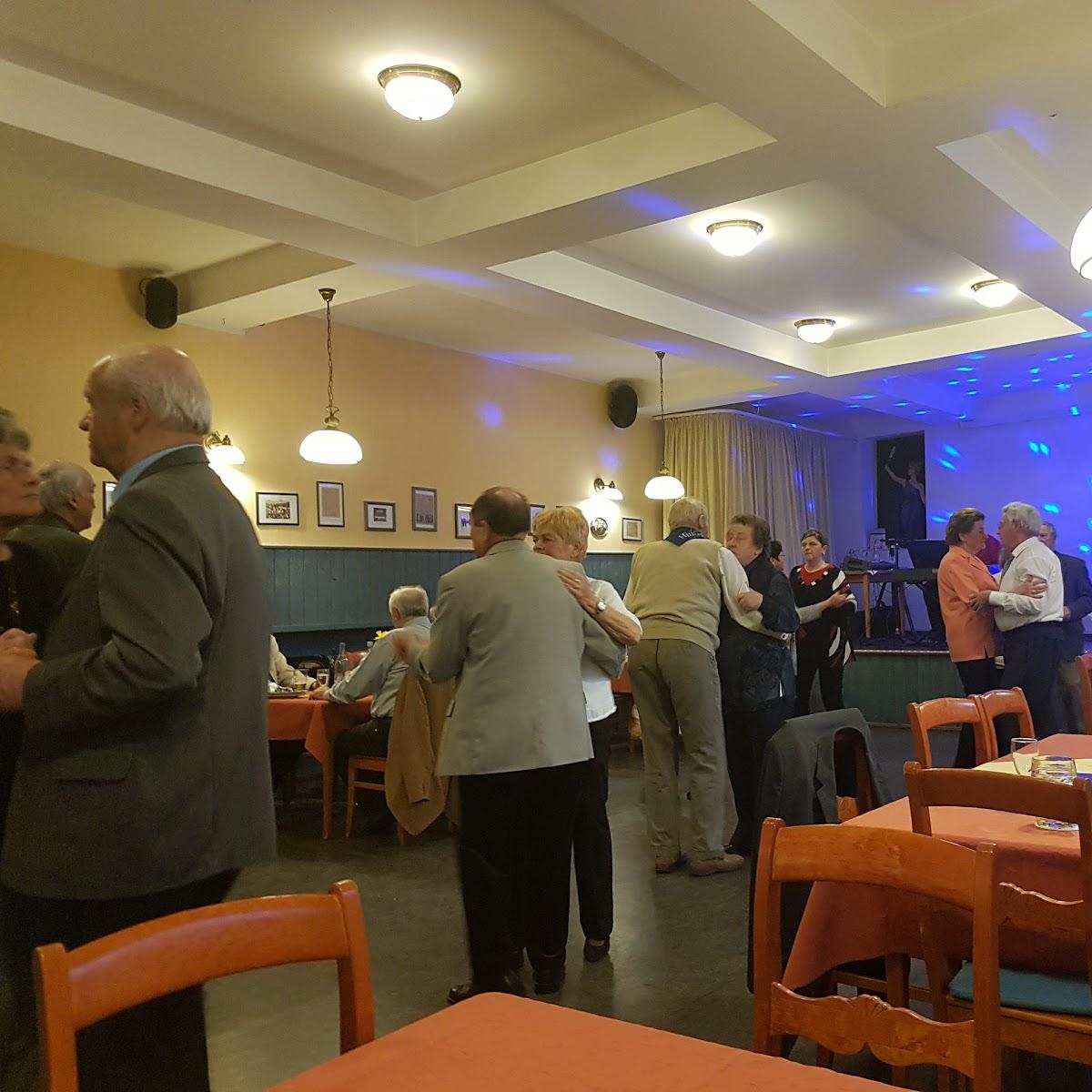 Restaurant "Gasthof  Zum Goldenen Anker " in Steinach