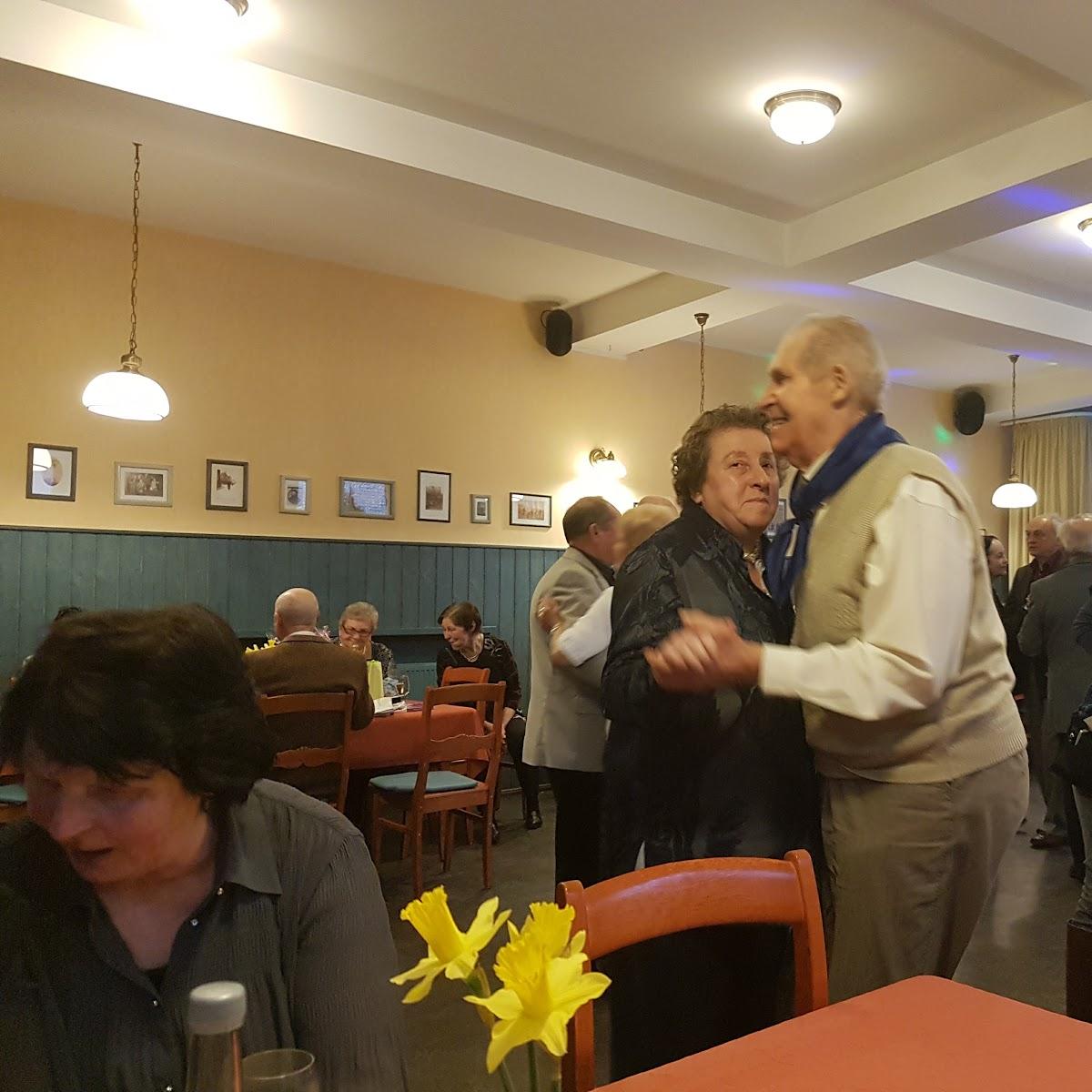 Restaurant "Gasthof  Zum Goldenen Anker " in Steinach