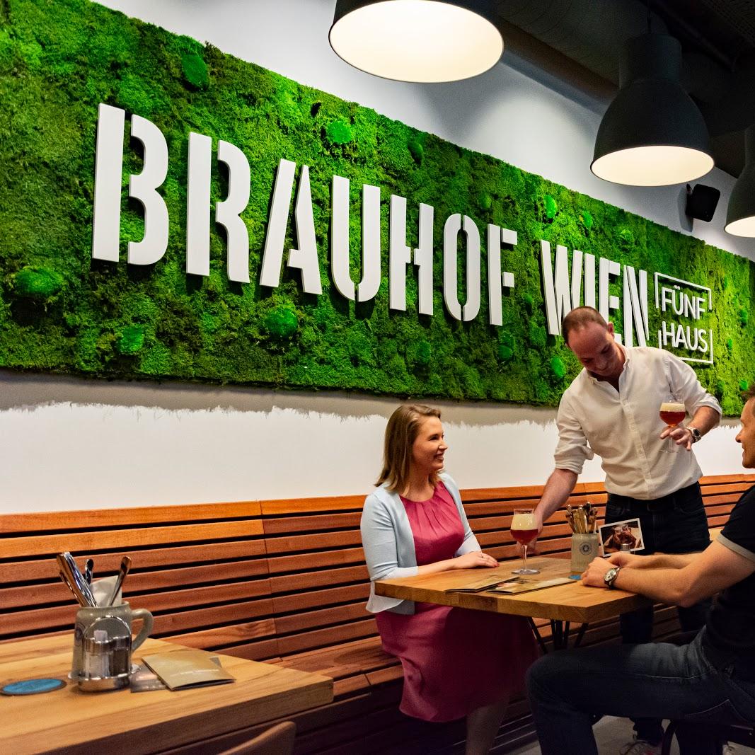 Restaurant "Brauhof  - Restaurant - Biergarten & Brauerei" in Wien