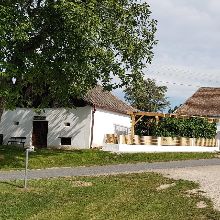 Restaurant "Euregio Vinothek" in Großkadolz