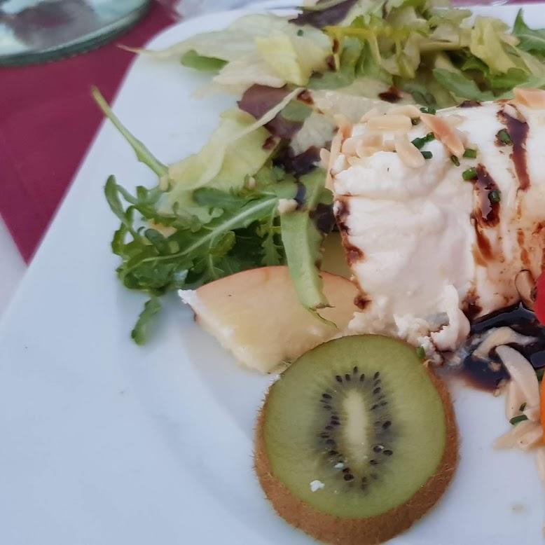 Restaurant "Heuriger Langes" in Bisamberg