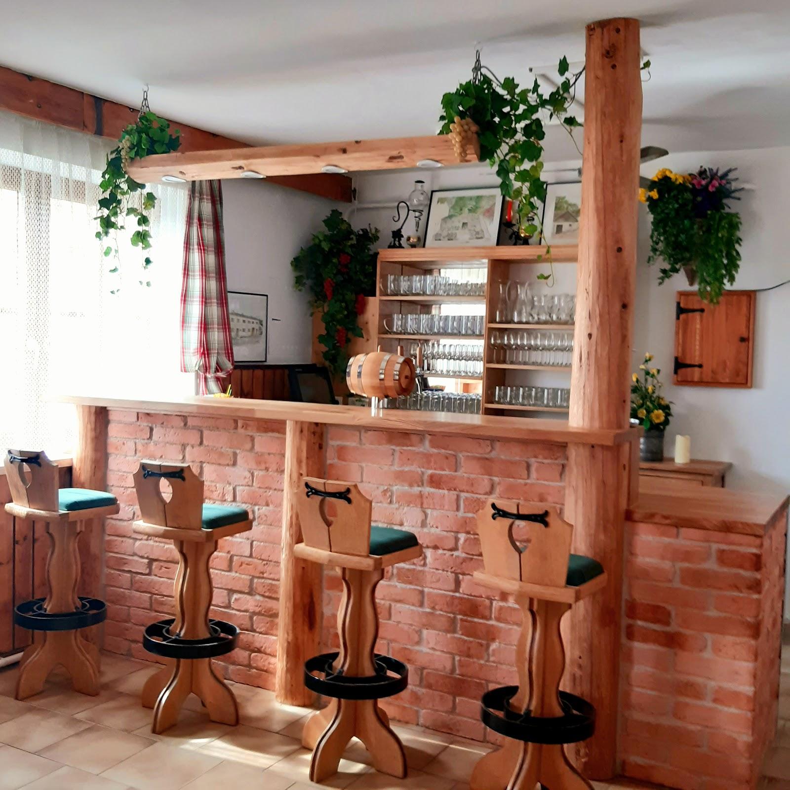 Restaurant "Heuriger Kraus" in Kronberg