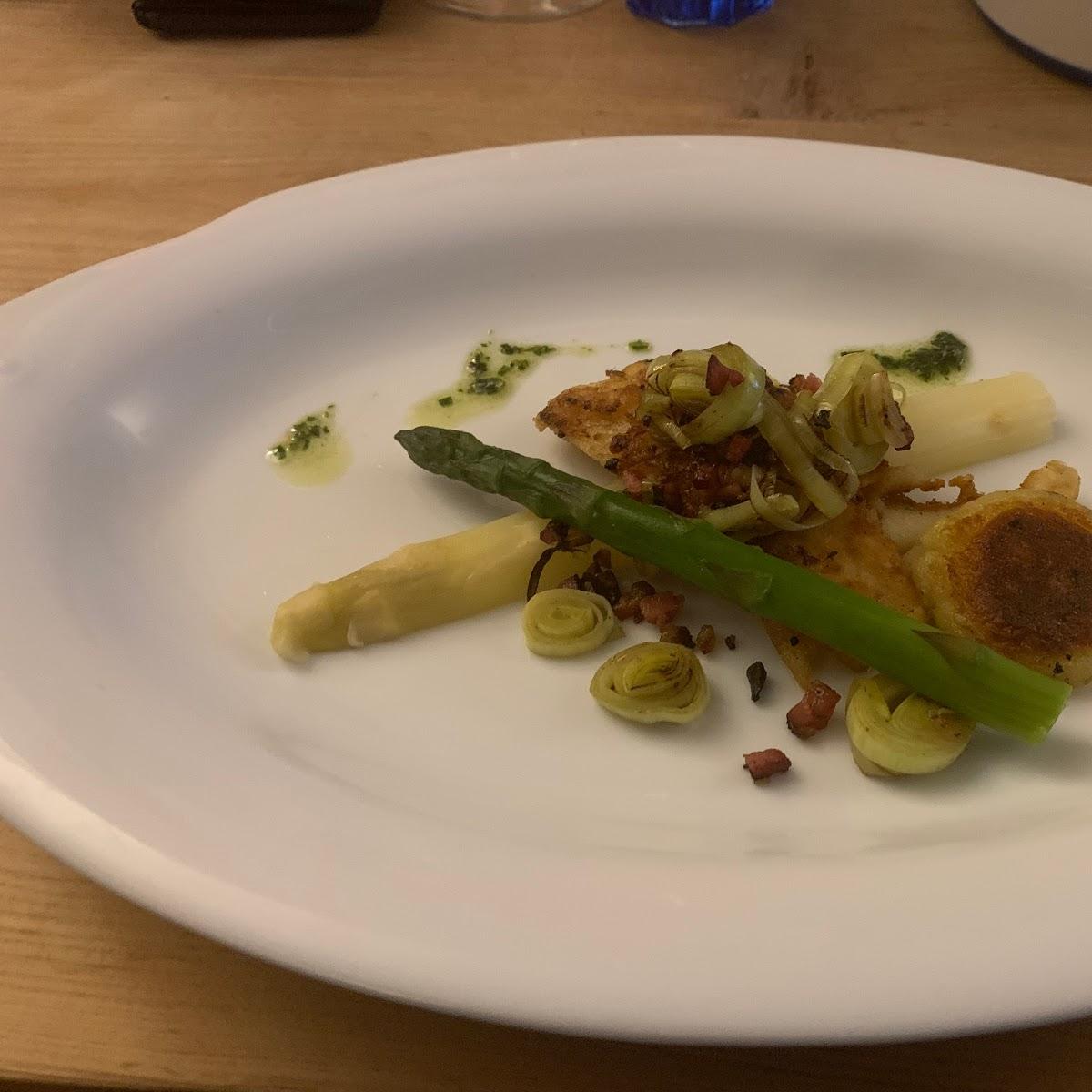 Restaurant "Buchingers Gasthaus Zur Alten Schule" in Kronberg