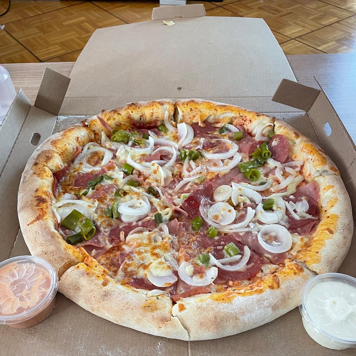 Restaurant "Pizza-Service-Hollywood" in Mistelbach