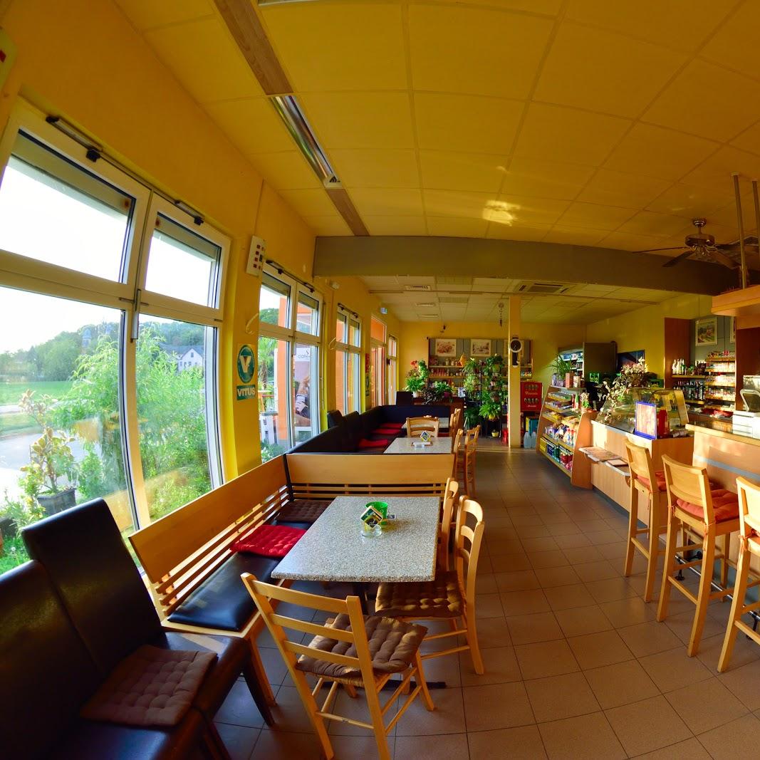 Restaurant "Shop & Bistro" in Mistelbach