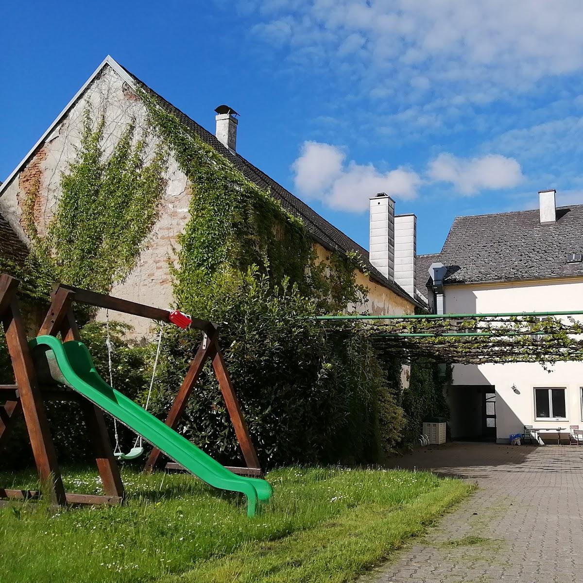 Restaurant " Zum Alten Rathaus " in Asparn an der Zaya