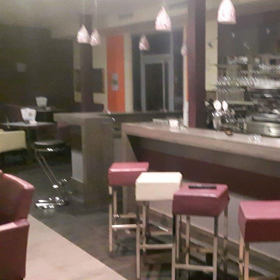 Restaurant "Mimis Café" in Neusiedl an der Zaya