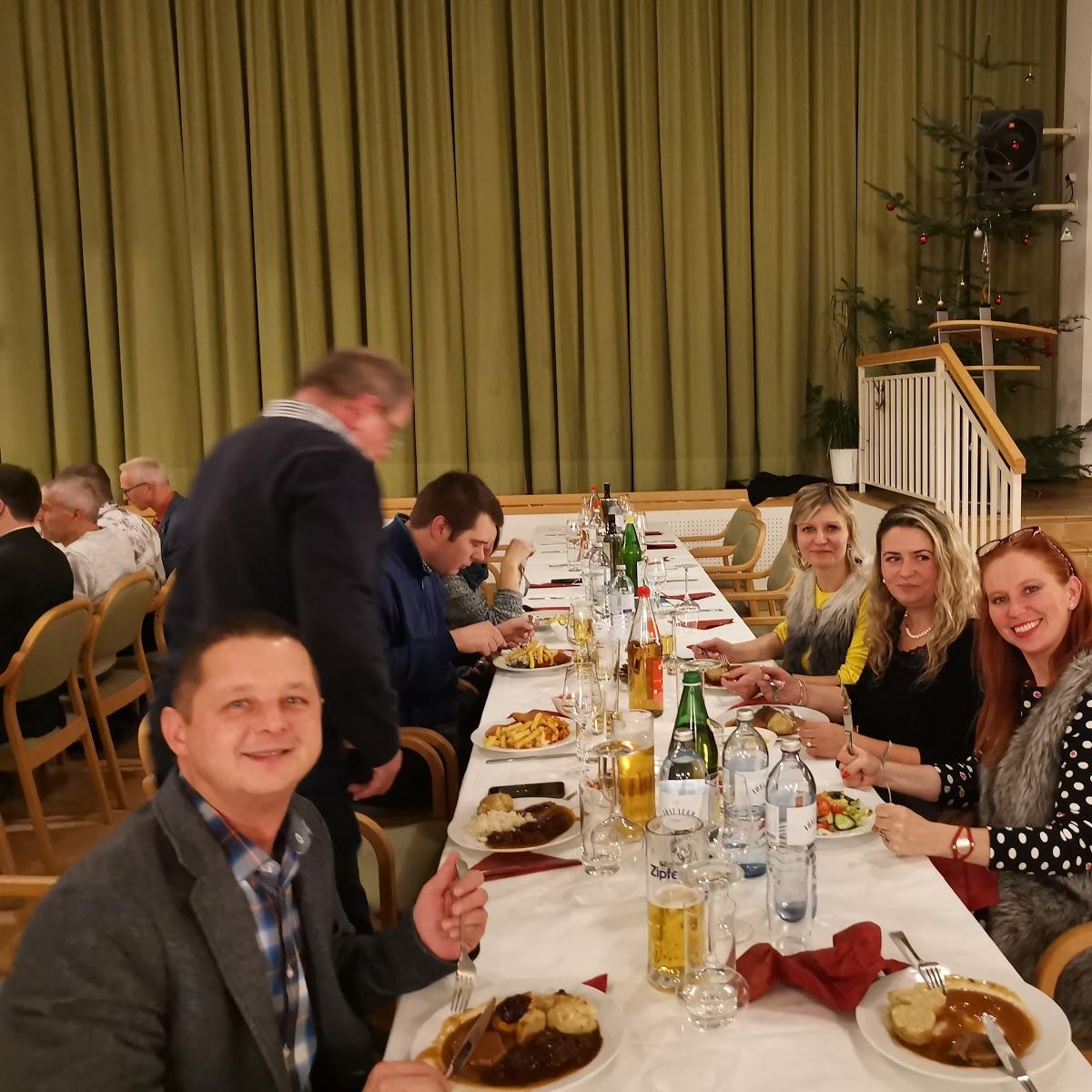 Restaurant "Gemeindegasthaus  Zum Schwarzen Adler " in Hohenruppersdorf