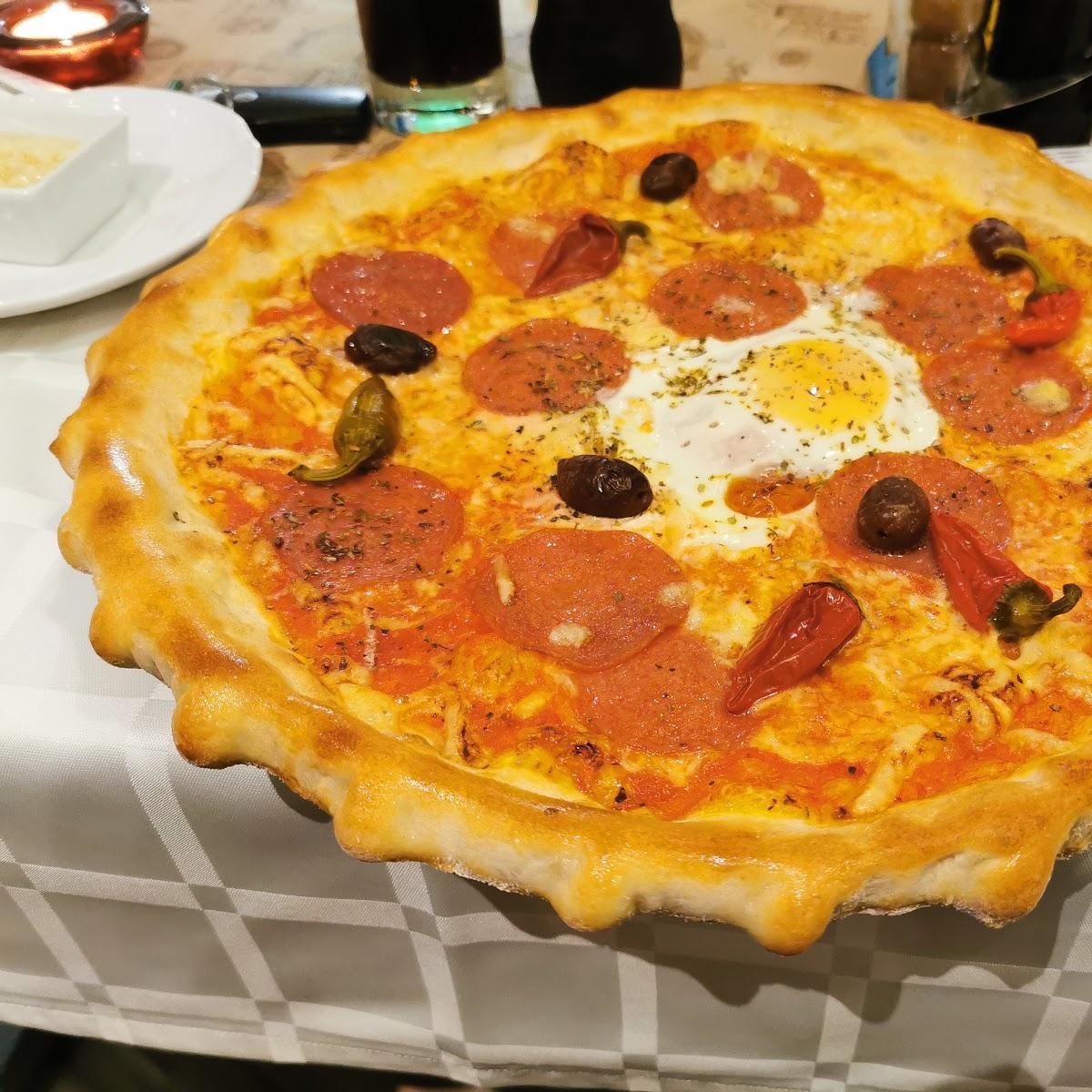 Restaurant "Pizzeria Hawaii" in Petronell-Carnuntum