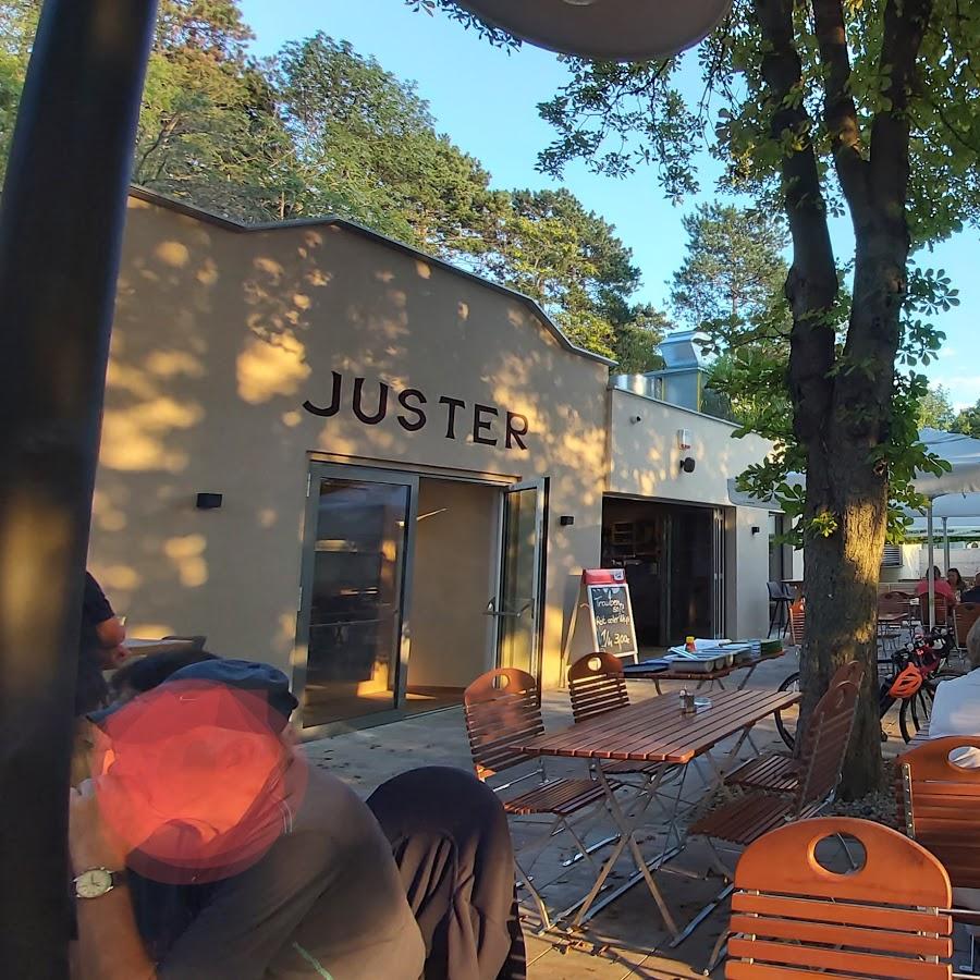 Restaurant "Juster" in Schwechat