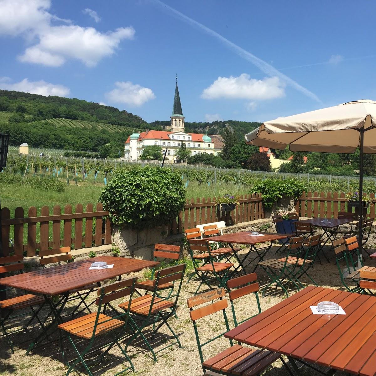 Restaurant "Weinbau Straitz & Straitz" in Gumpoldskirchen