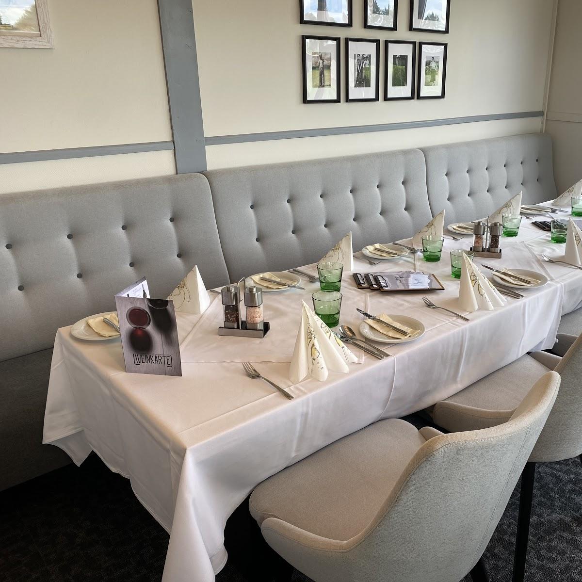 Restaurant "Grünblick Restaurant & Lounge" in Achau