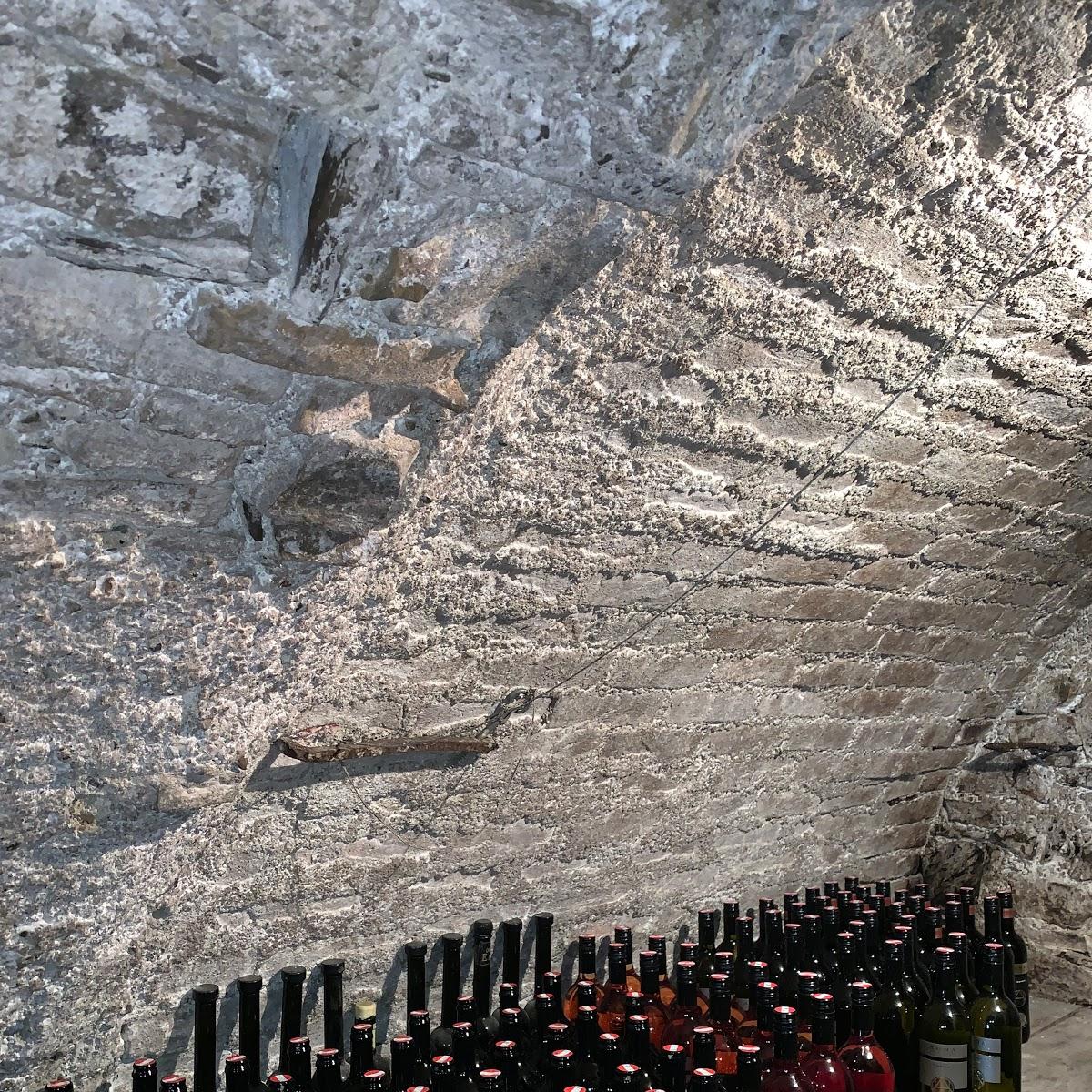 Restaurant "Gasthaus Kramel - Dreimäderlhaus" in Wolfsgraben