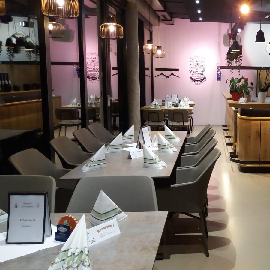 Restaurant "Bogners Livingroom" in Pressbaum