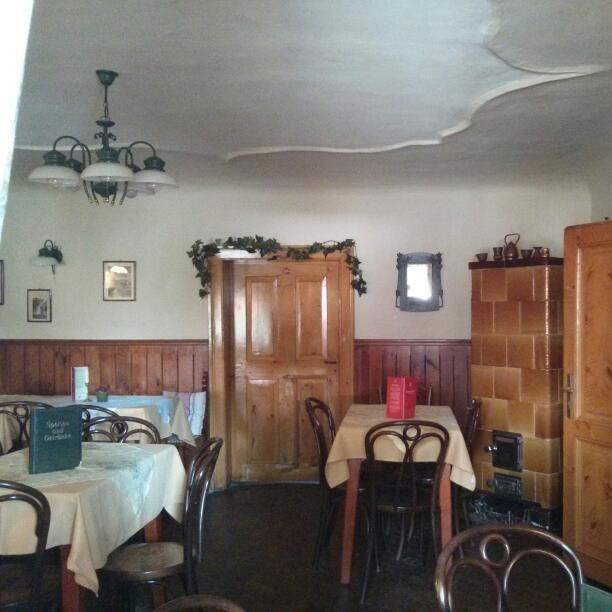 Restaurant "Renate Kefurt" in Heiligenkreuz im Wienerwald