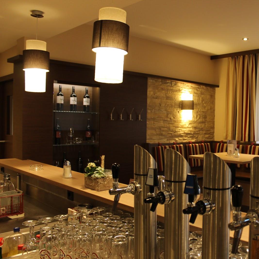 Restaurant "Wiazhaus Kraus" in Hof am Leithaberge