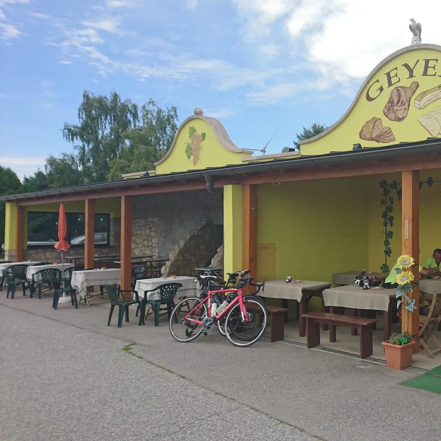 Restaurant "Buschenschenke Geyer" in Gemeinde Bruck an der Leitha
