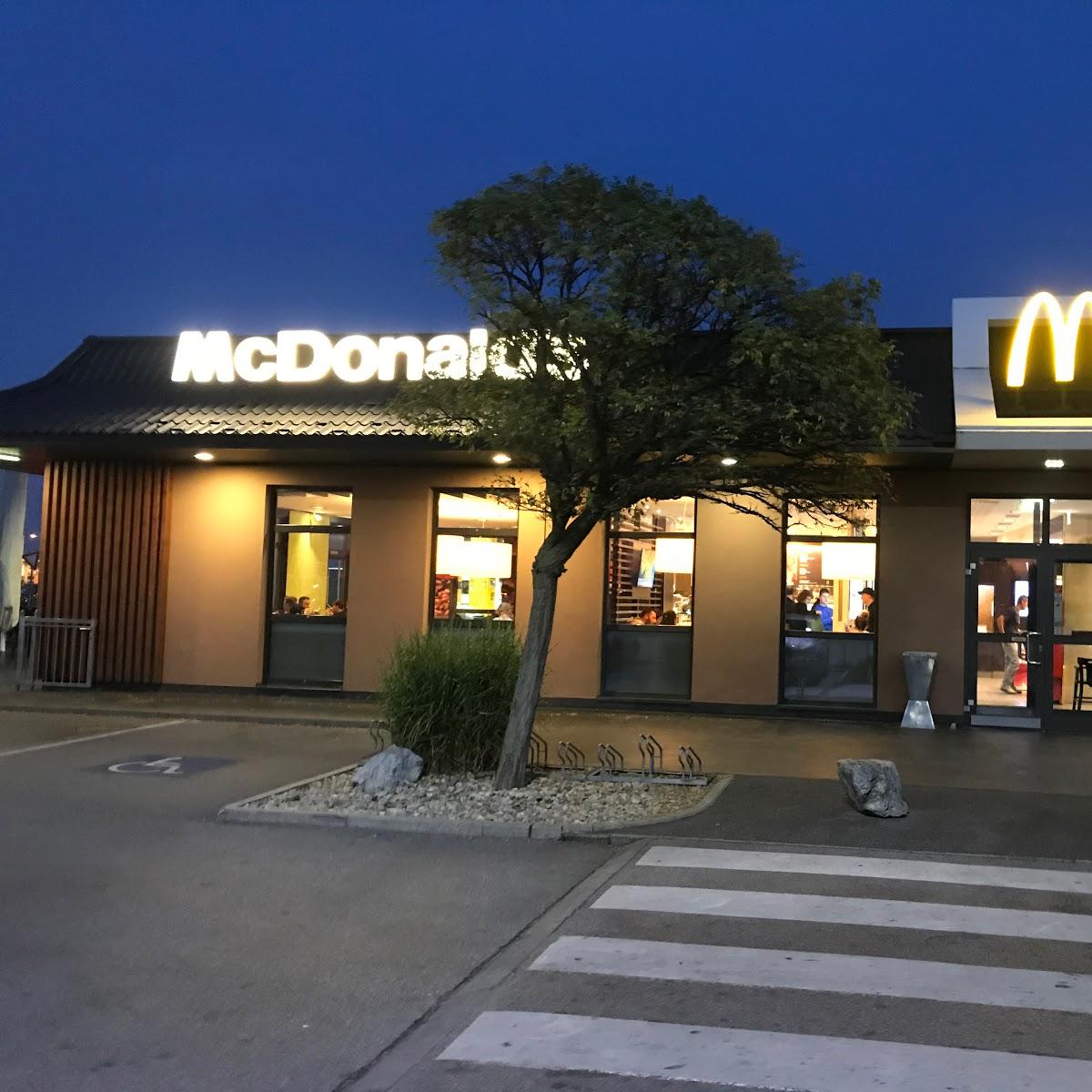 Restaurant "McDonald