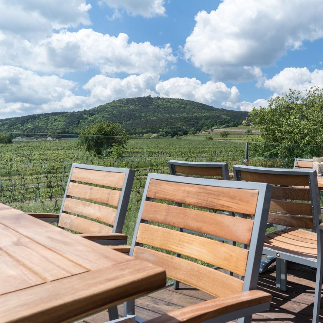 Restaurant "Weingut Kaiserstein" in Sooß