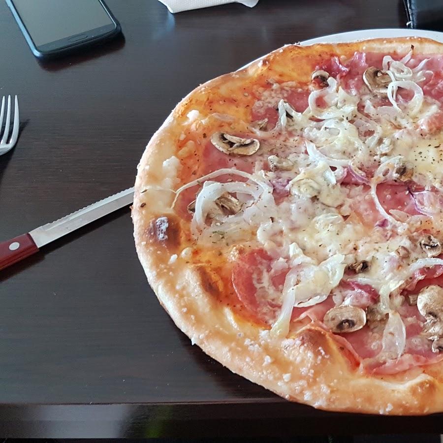 Restaurant "Ristorante Pizzeria PRIMA" in Günselsdorf