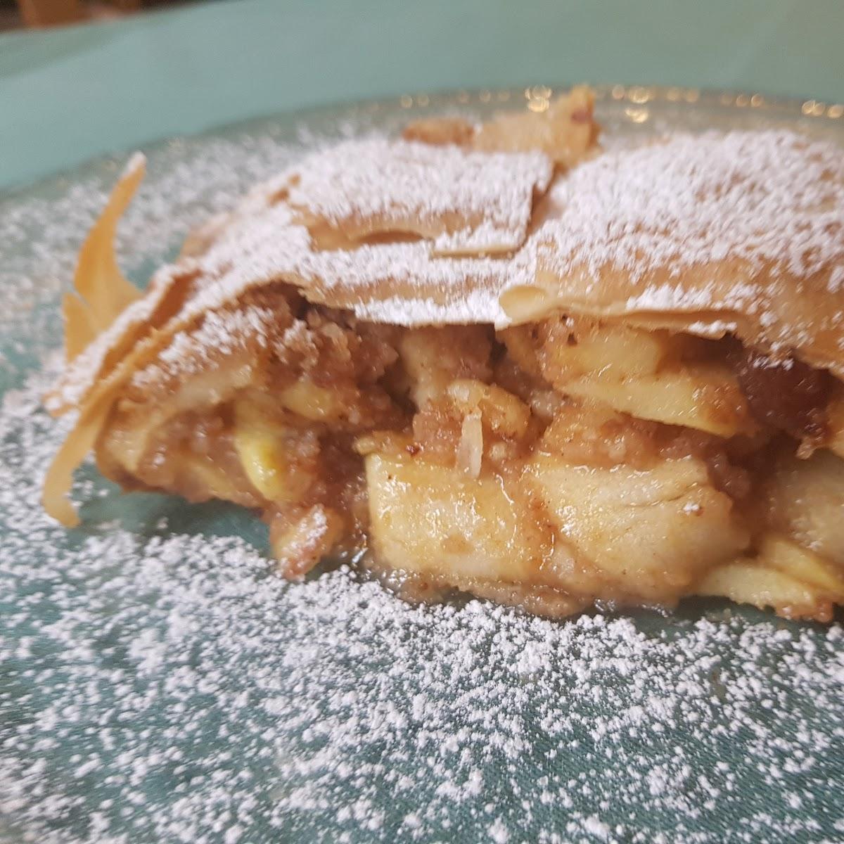 Restaurant "Gasthaus Kaiserhof" in Thenneberg