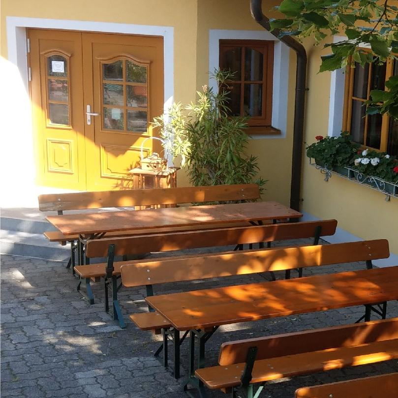 Restaurant "Weingut Routil" in Kottingbrunn