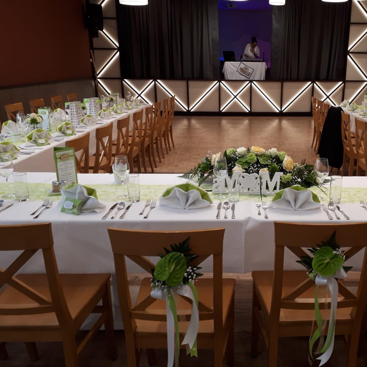 Restaurant "Landgasthaus Lindabrunn" in Enzesfeld-Lindabrunn