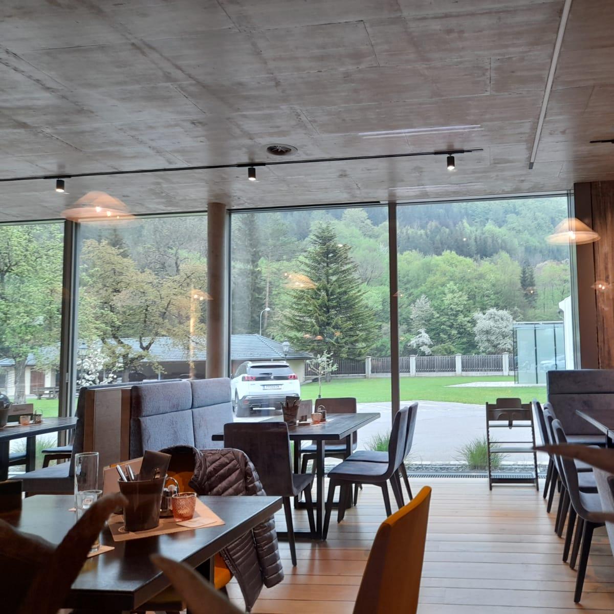 Restaurant "Wiazhaus Landsthal" in Hainfeld