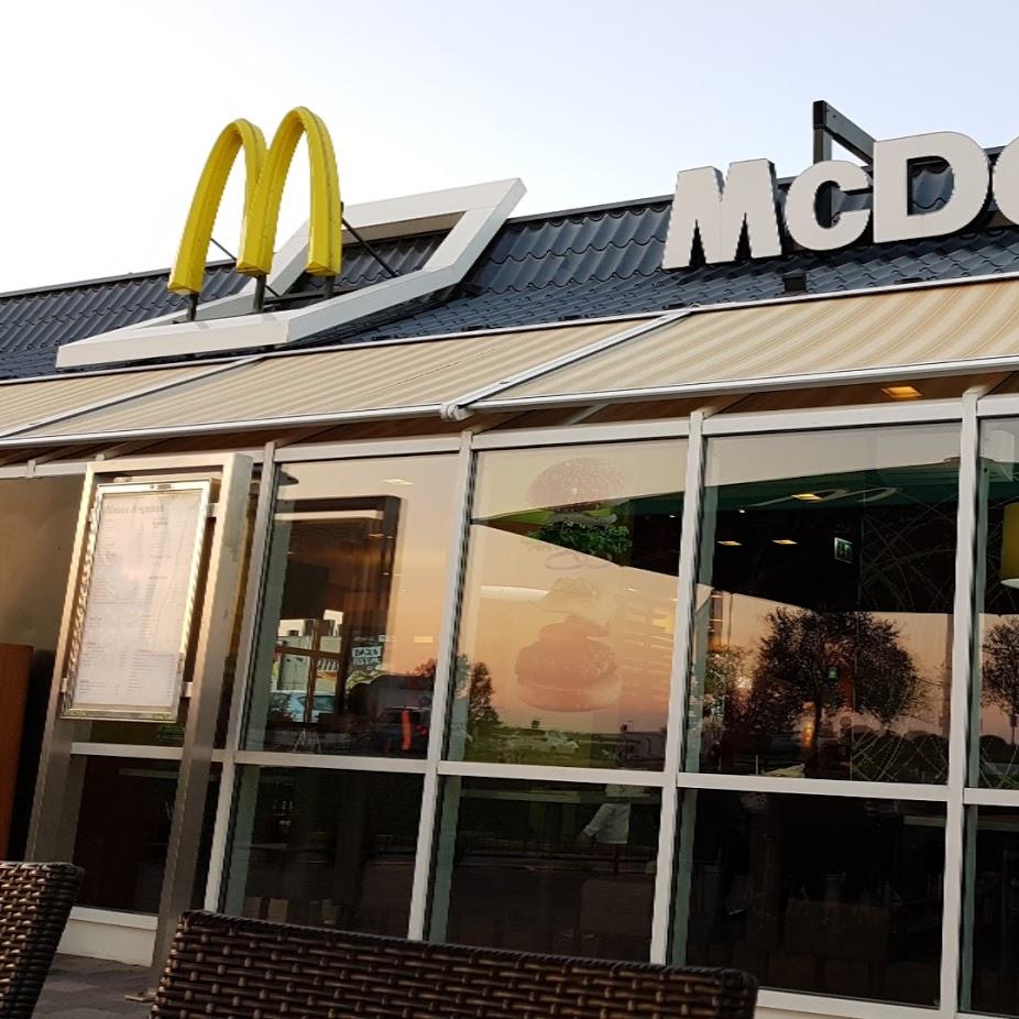 Restaurant "McDonald