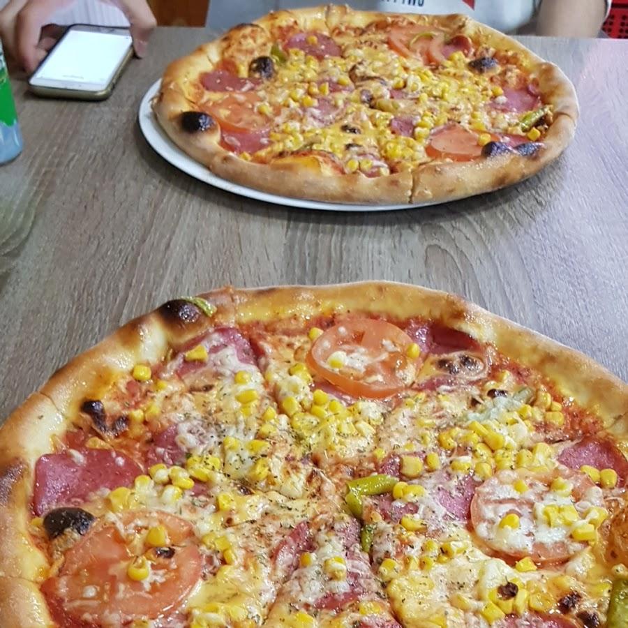 Restaurant "Deluexe´s Pizza & Kebaphaus" in Pitten