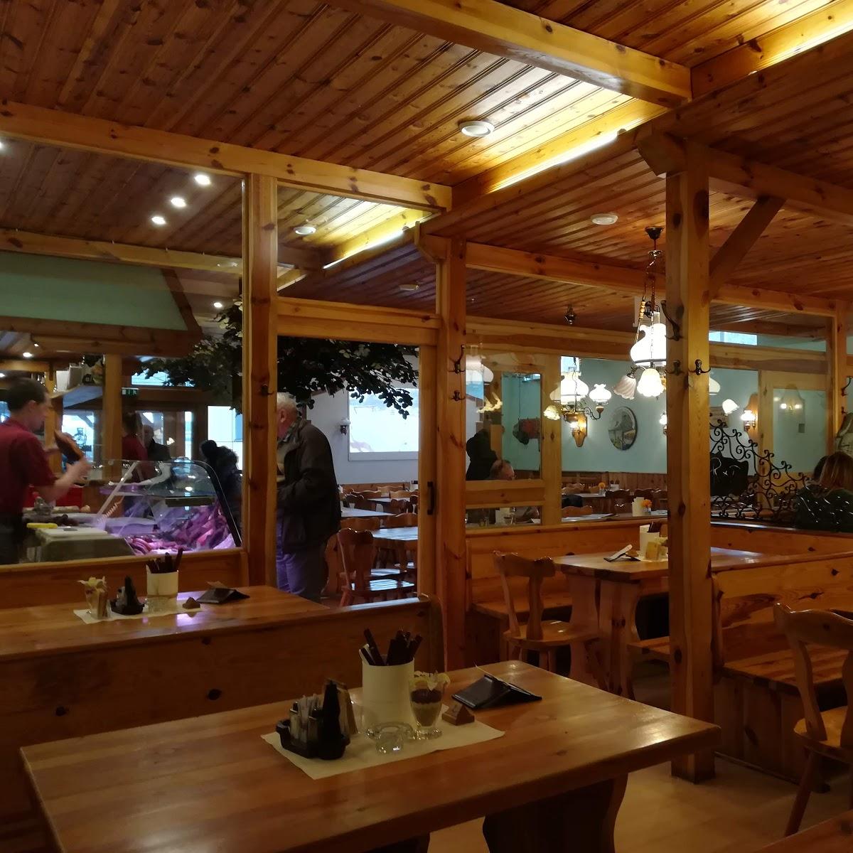 Restaurant "Heuriger Haselbacher" in Willendorf am Steinfelde