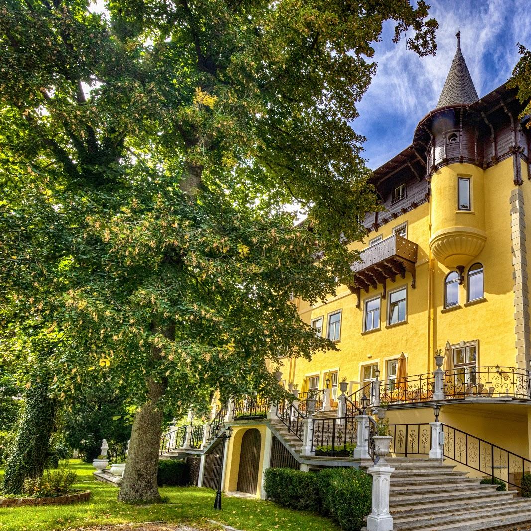 Restaurant "Hotel Marienhof" in Reichenau an der Rax