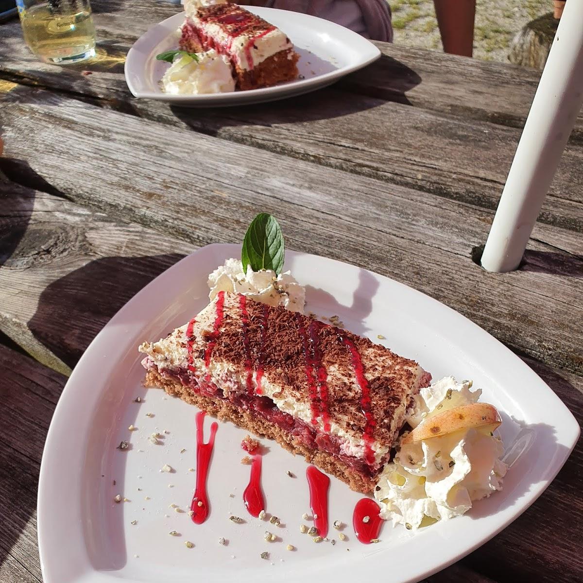 Restaurant "Schutzhütte Falkenstein-Alm" in Krampen