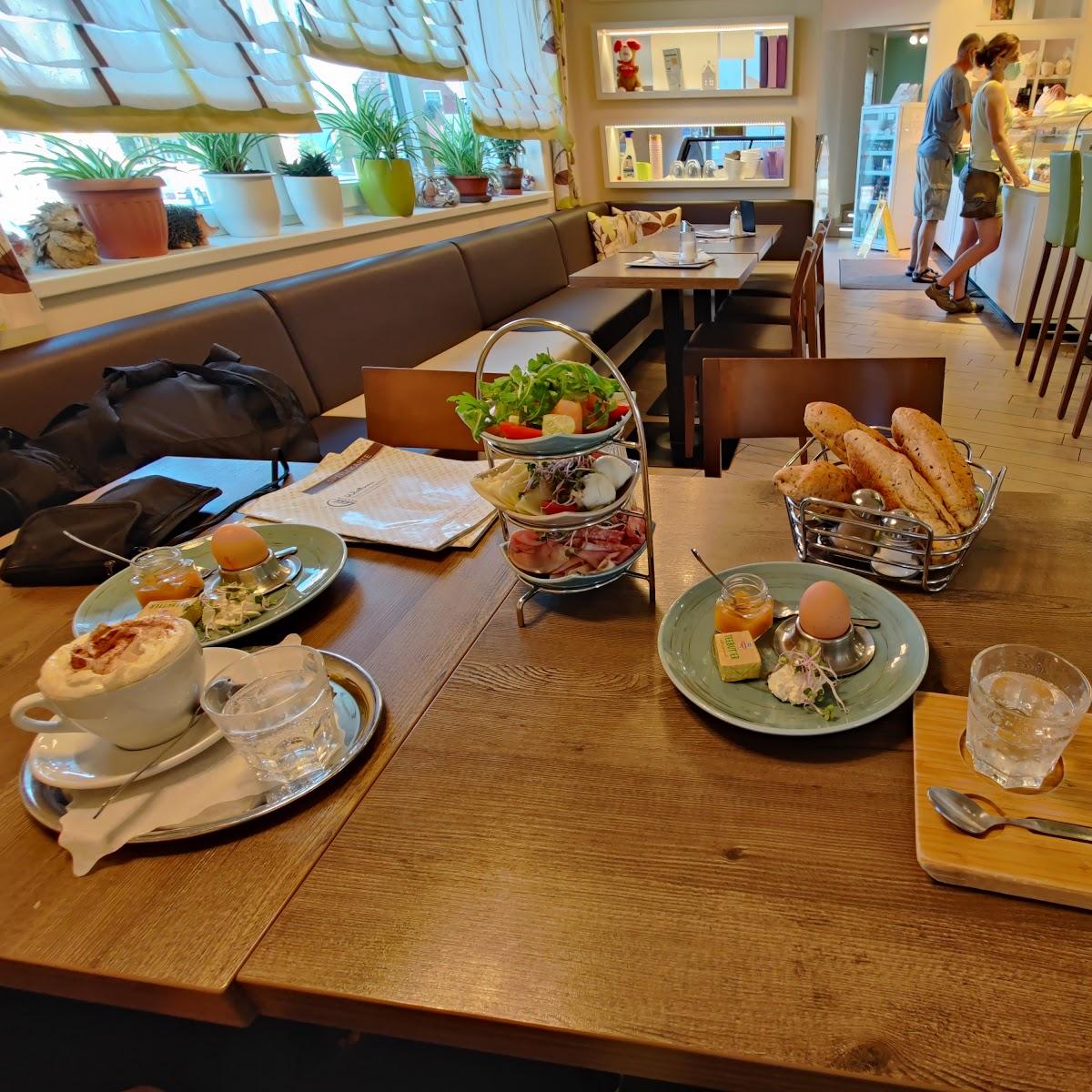 Restaurant "Cafe Woltron | Bäckerei | Konditorei" in Bad Erlach