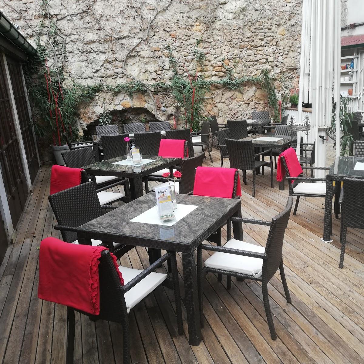 Restaurant "Café-Restaurant Zum Einhorn" in Wiener Neustadt