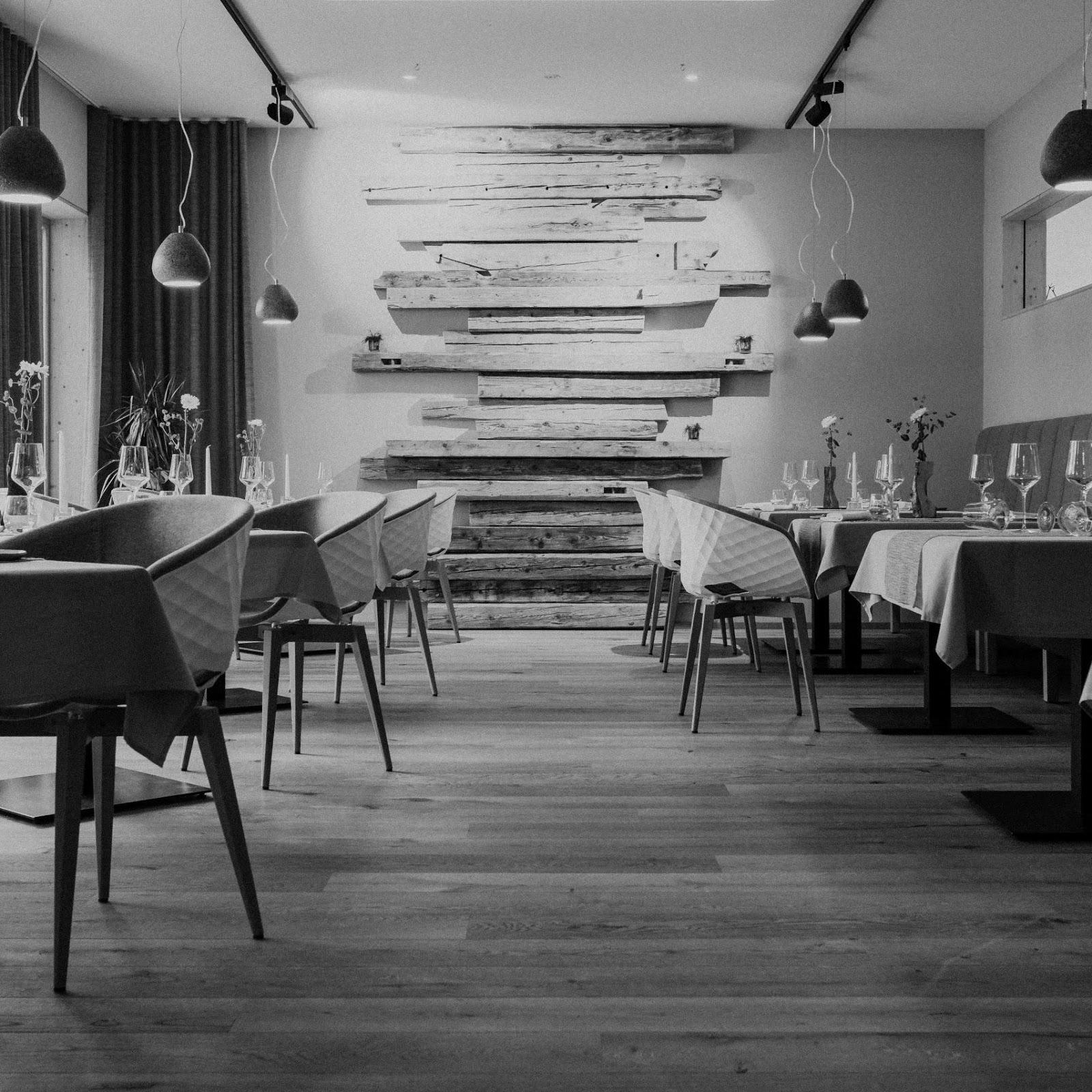 Restaurant "Gaumenkitzel" in Kirchberg am Wechsel-Außen