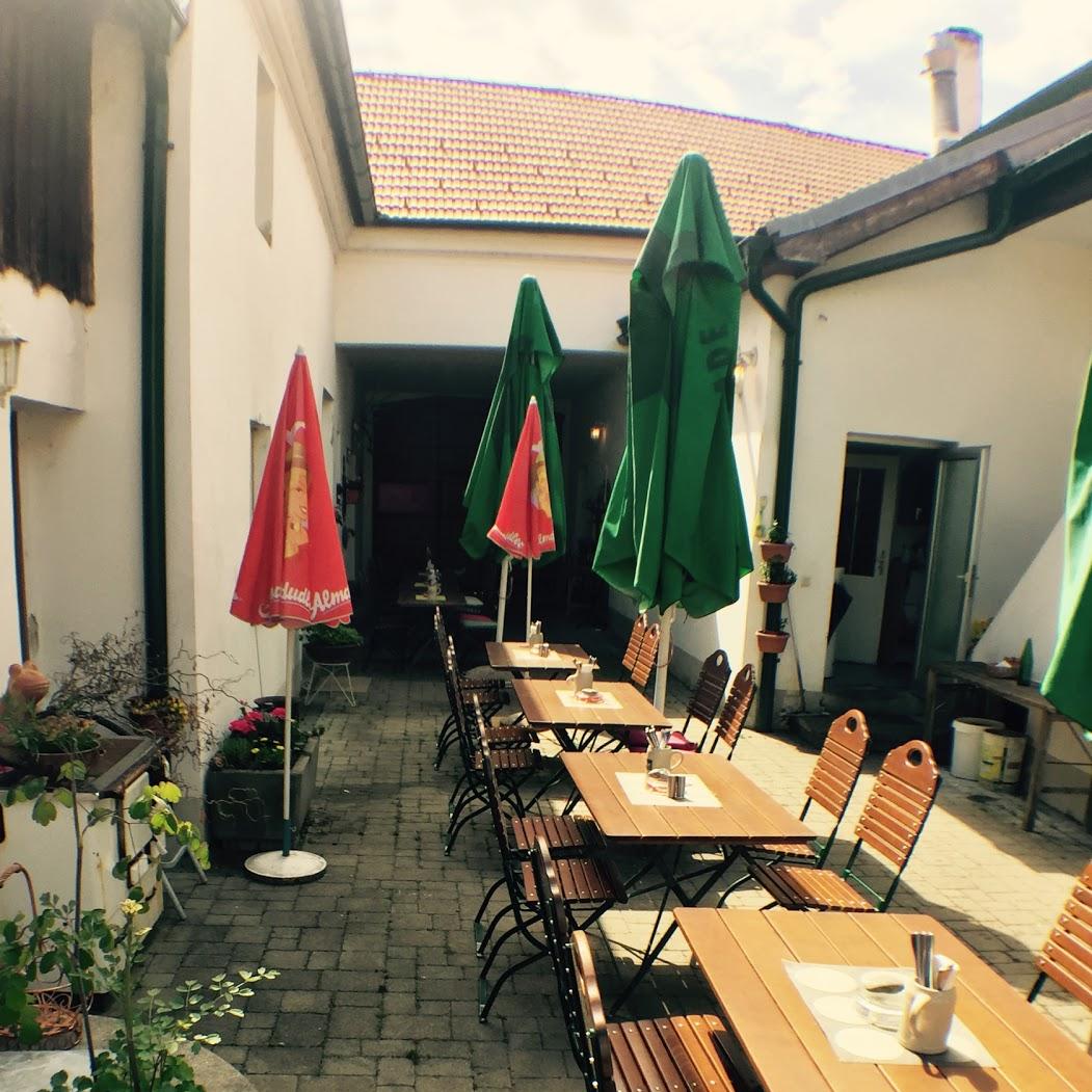 Restaurant "Gasthaus Reif in" in Judenau