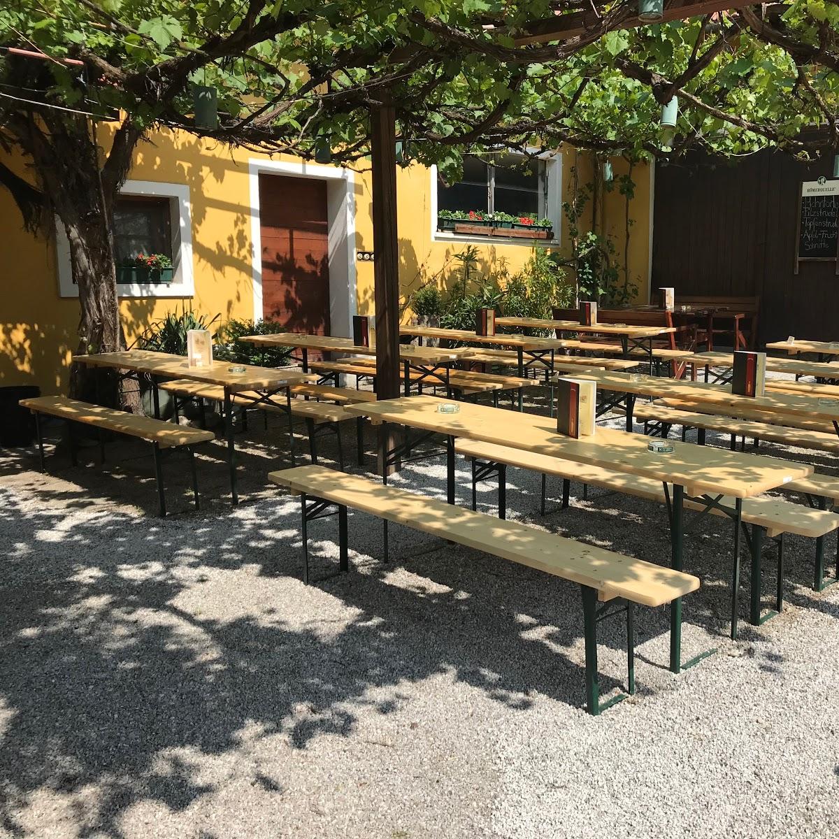 Restaurant "Buschenschank Gruber  (nächster Termin: 8.7.-28.7.2021)" in Ollern