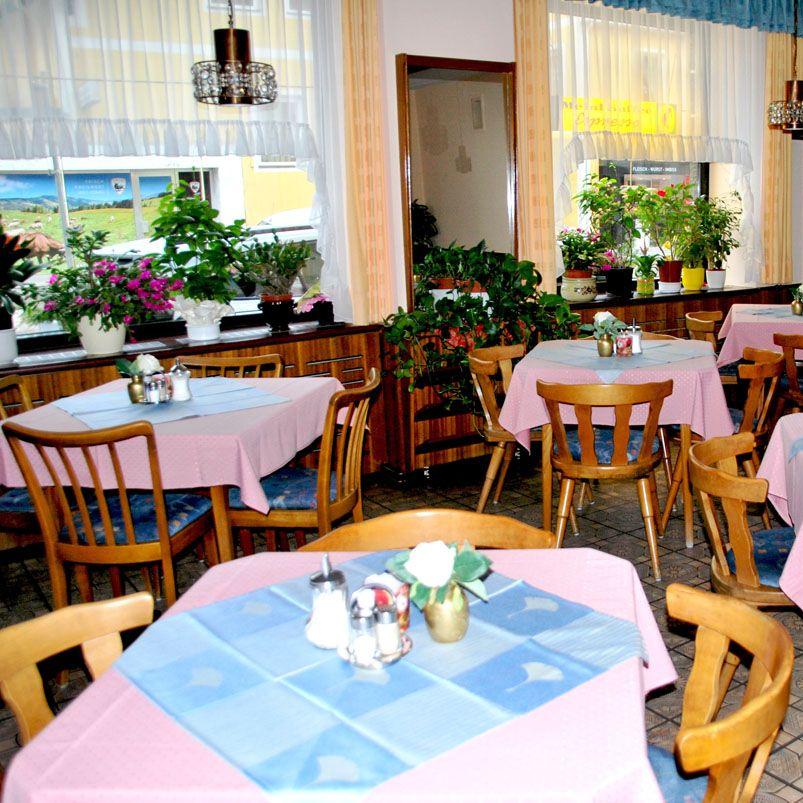 Restaurant "Stockinger - Hotel-Restaurant Zur Linde Inh. Waltraud Hoyer" in Tullnerbach-Lawies