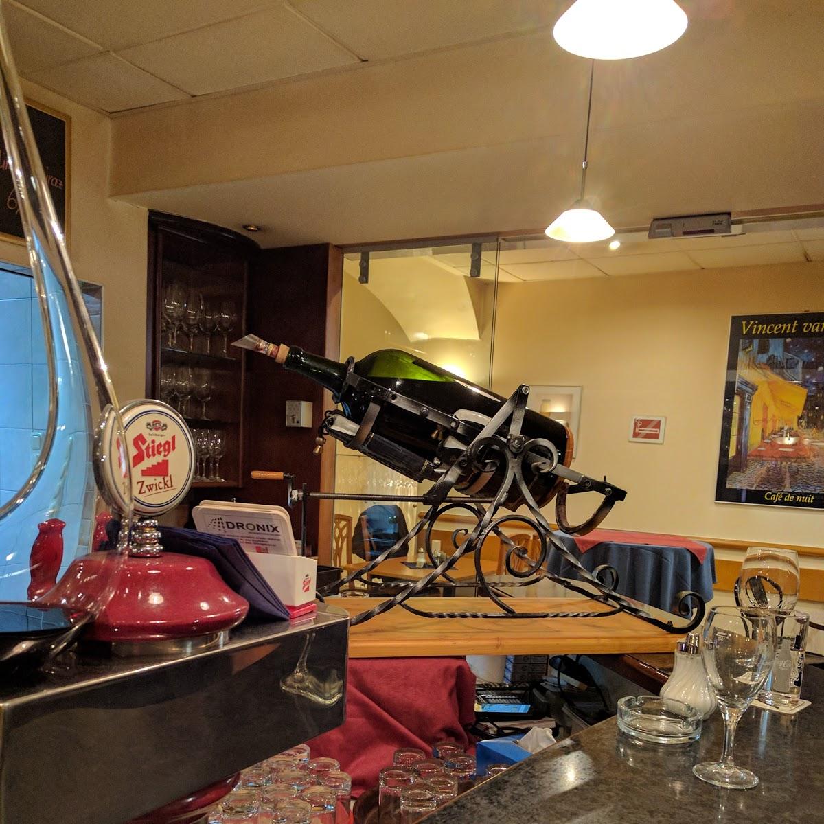 Restaurant "Café Millennium - Donner" in Neulengbach