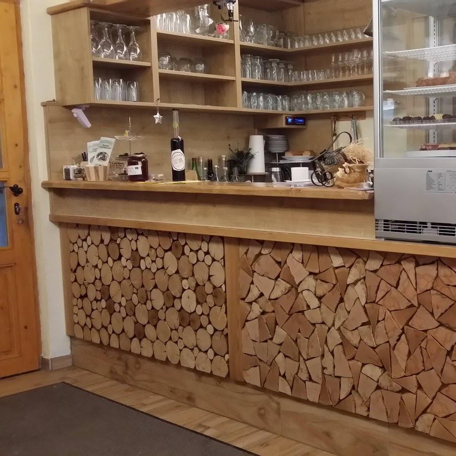 Restaurant "Mostheuriger Lehrbaumer" in Traisen