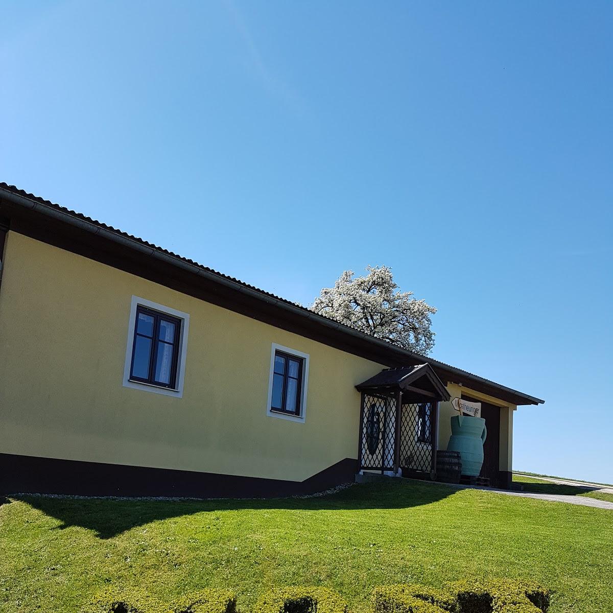 Restaurant "Mostheuriger Janker" in Kilb