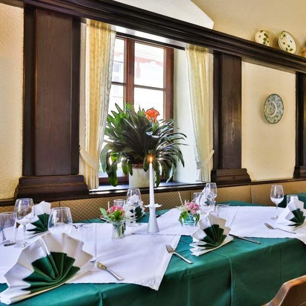 Restaurant "Gasthof zum Goldenen Hirschen" in Ybbsitz