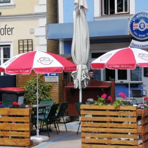 Restaurant "Mani